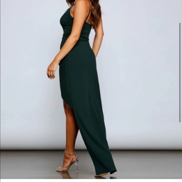NWT Windsor Store Alda One-Shoulder High Low Crepe Dress in Hunter Green - Picture 5 of 6